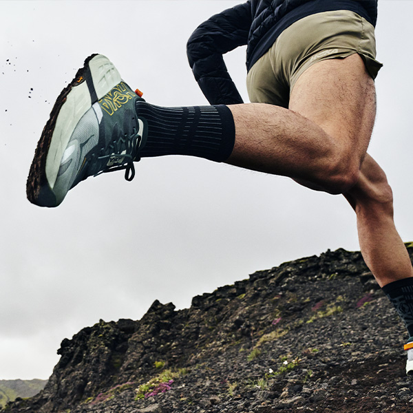 Run on Pollino wearing the new Hoka Speedgoat 7 on your feet