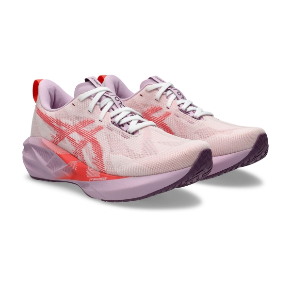 ASICS Novablast 5 - White/Coral Reef