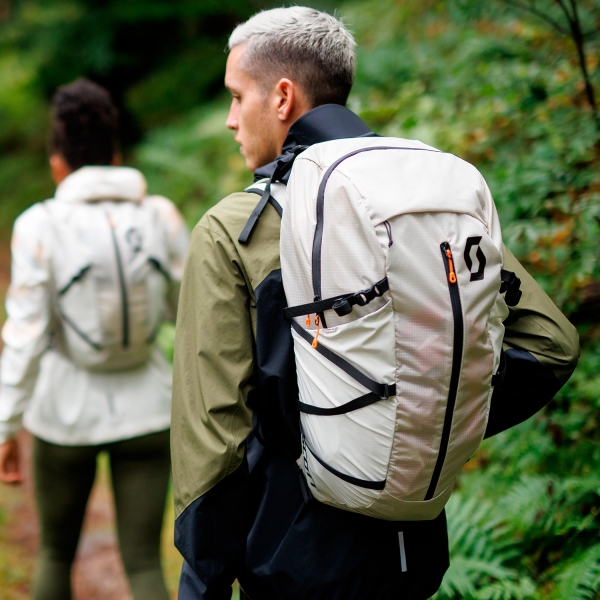 SCOTT Explorair 30 Backpack - Dust White/Dark Grey