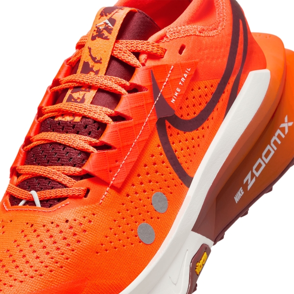 Nike Zegama Trail 2 - Hyper Crimson/Dark Team Red/Glacier Blue