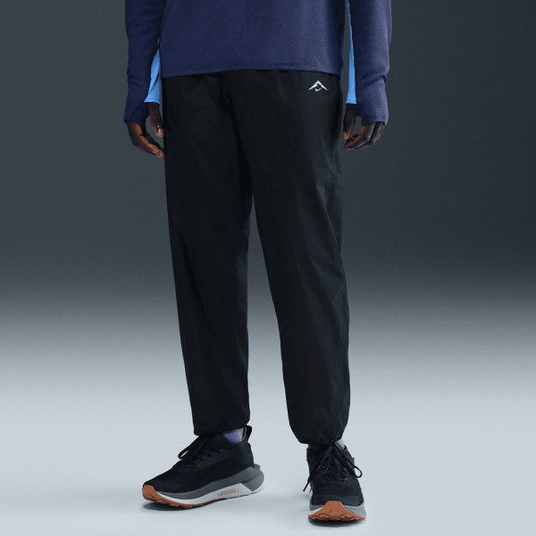 Pantaloni e Tights Trail Running Uomo Nike Trailwind StormFIT ADV Pants  Black/Summit White HV2159010