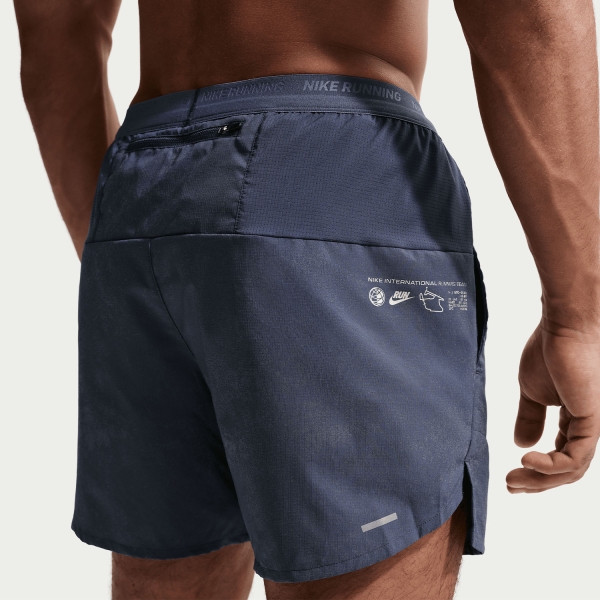 Nike Stride NIRT 5in Pantaloncini - Thunder Blue