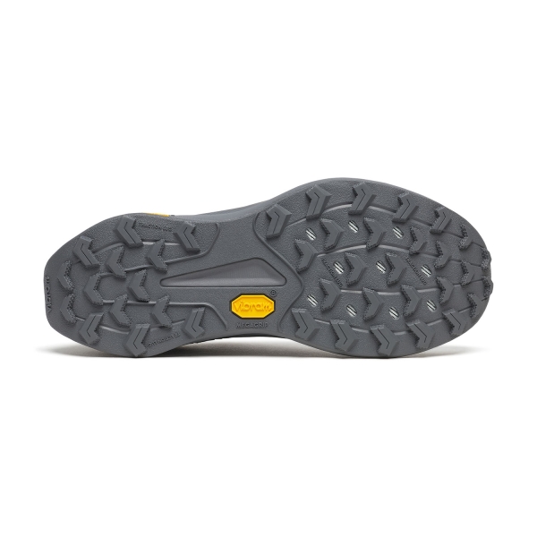 Saucony Peregrine 16 - Black/Carbon