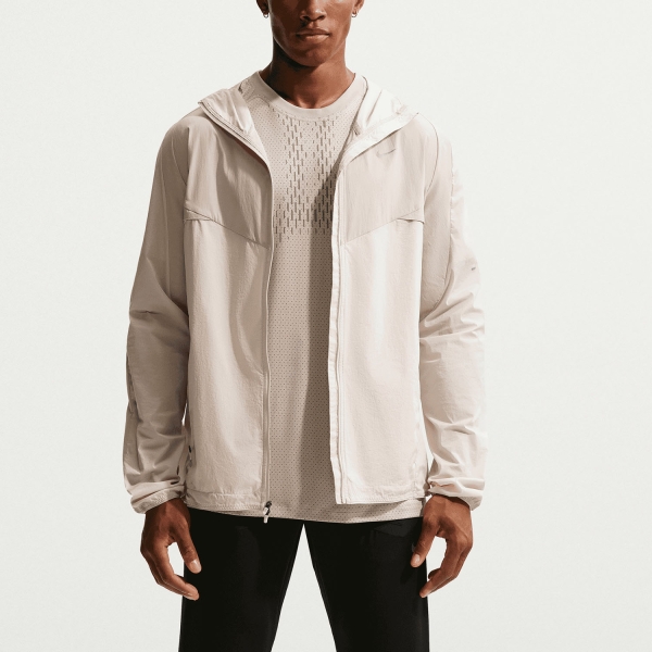 Men's Running Jacket Nike Stride Plus Jacket  Cream II/Birch/Natural/Reflective Silver IF2367236