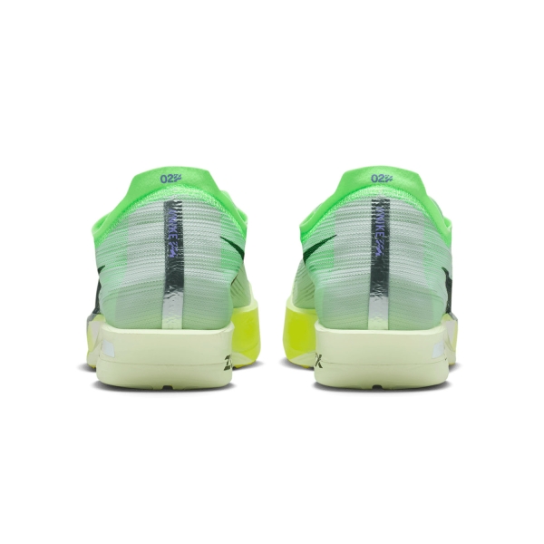 Nike Streakfly 2 - Barely Green/Black Spruce/Volt Ice