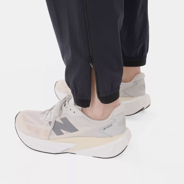 New Balance Run Essentials Pants - Black
