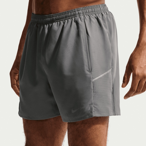 Men's Running Shorts Nike Miler 2 in 1 5in Shorts  Smoke Grey/Reflective Silver IF2044084
