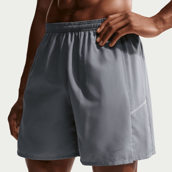 Men's Running Shorts Nike DriFIT Miler 7in Shorts  Smoke Grey/Reflective Silver IF2056084