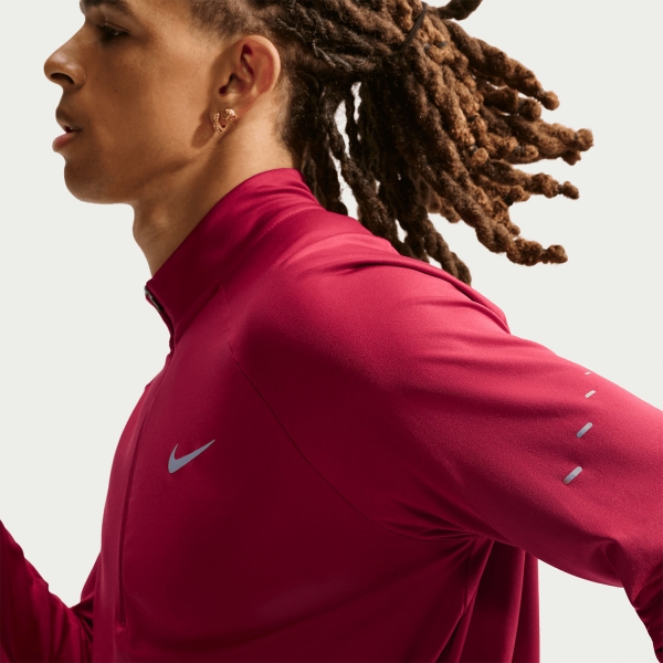 Nike Stride Shirt - Tough Red/Reflective Silver