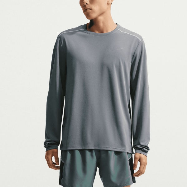 Men's Running Shirt Nike DriFIT UV Miler Shirt  Smoke Grey/Reflective Silver IF2086084