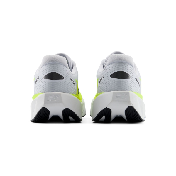 New Balance FuelCell Rebel v5 - Fresh Air/Alkaline Green