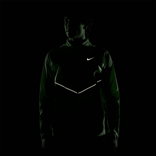 Nike Repel Miler UV Jacket - Illusion Green/Reflective Silver