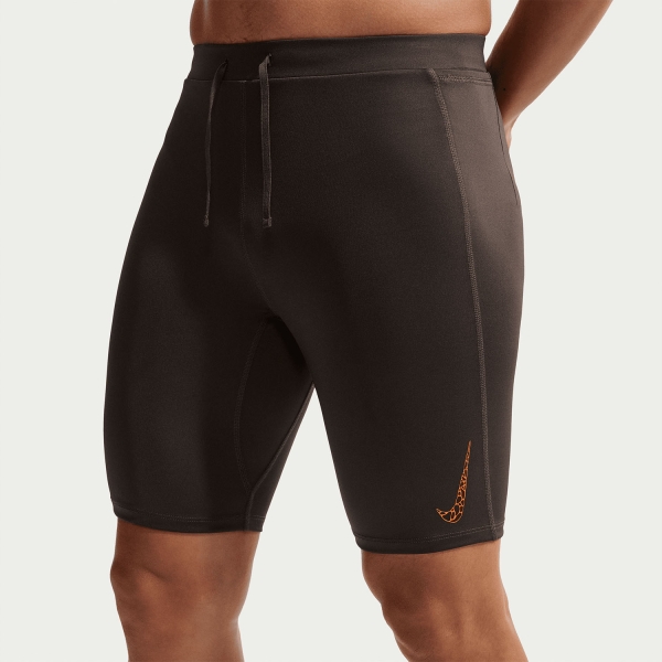  Nike DriFIT Fast Graphic 8in Shorts  Tar IW1081009