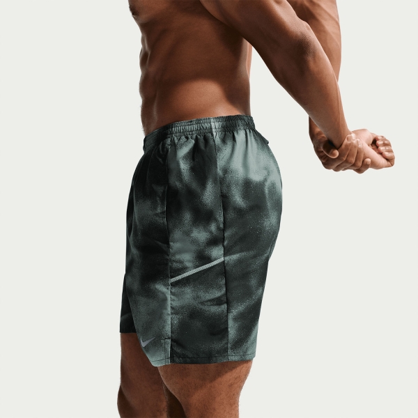 Nike Dri-FIT Miler AOP 7in Shorts - Black/Reflective Silver