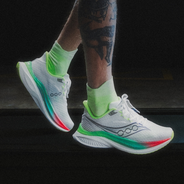 Saucony Endorphin Speed 5 - White/Multi
