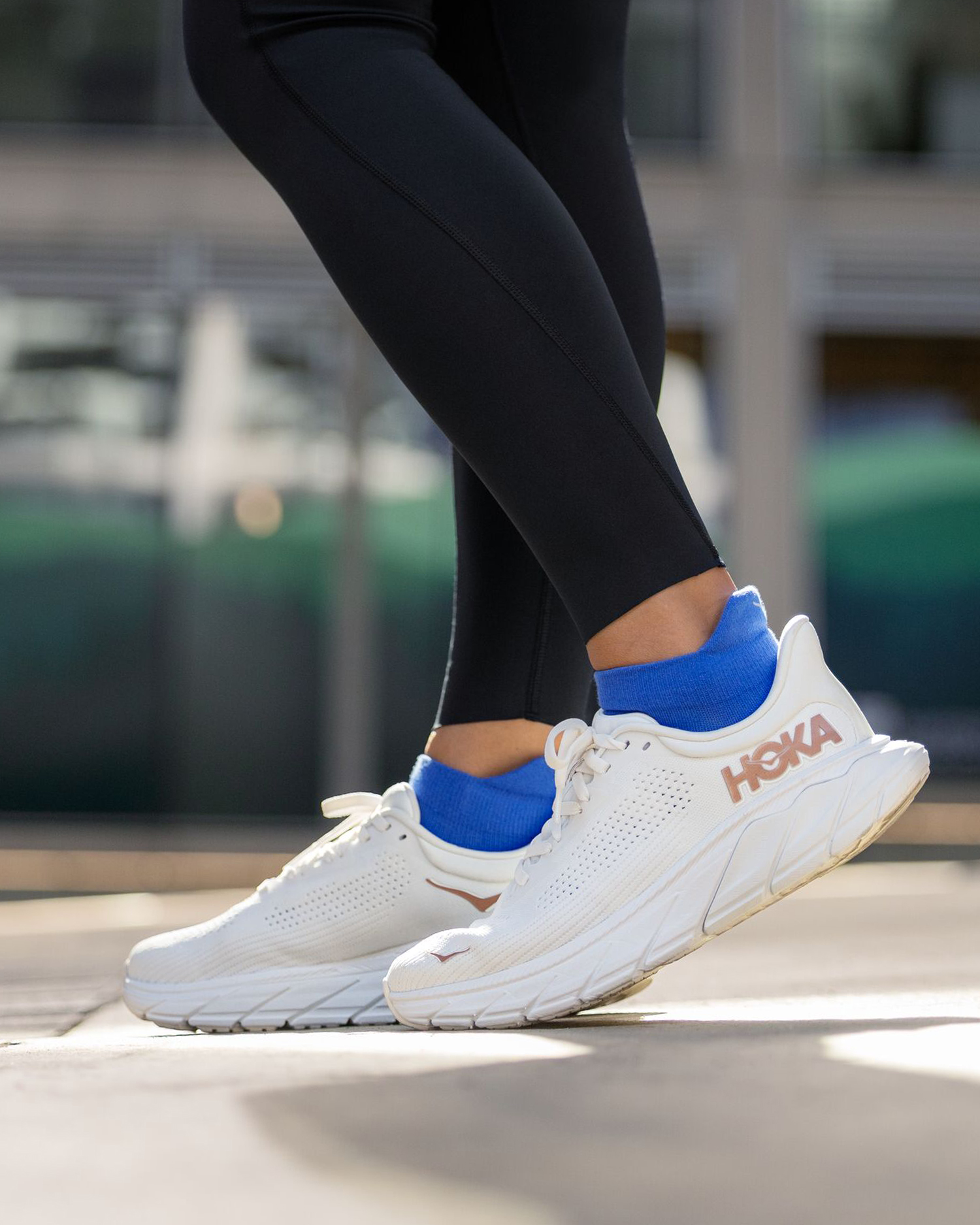 Hoka Arahi 7