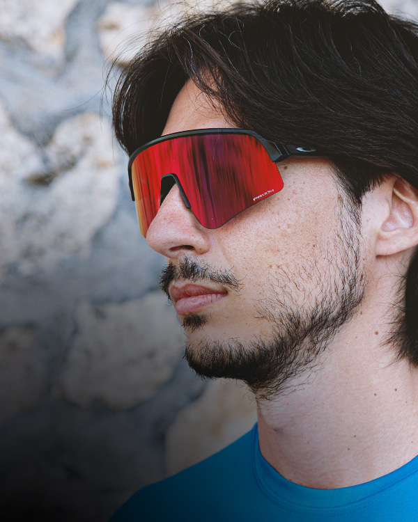 Durability and comfort
Oakley Sutro Lite Sweep
