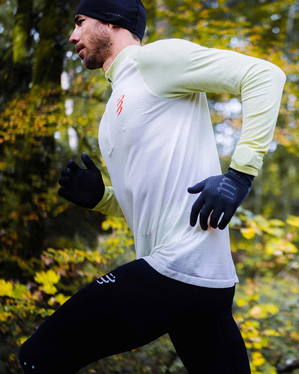 For natural thermoregulation
Compressport Pro Shirt